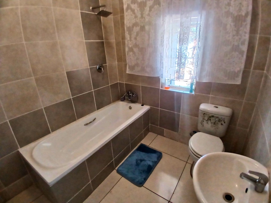 3 Bedroom Property for Sale in Danville Gauteng