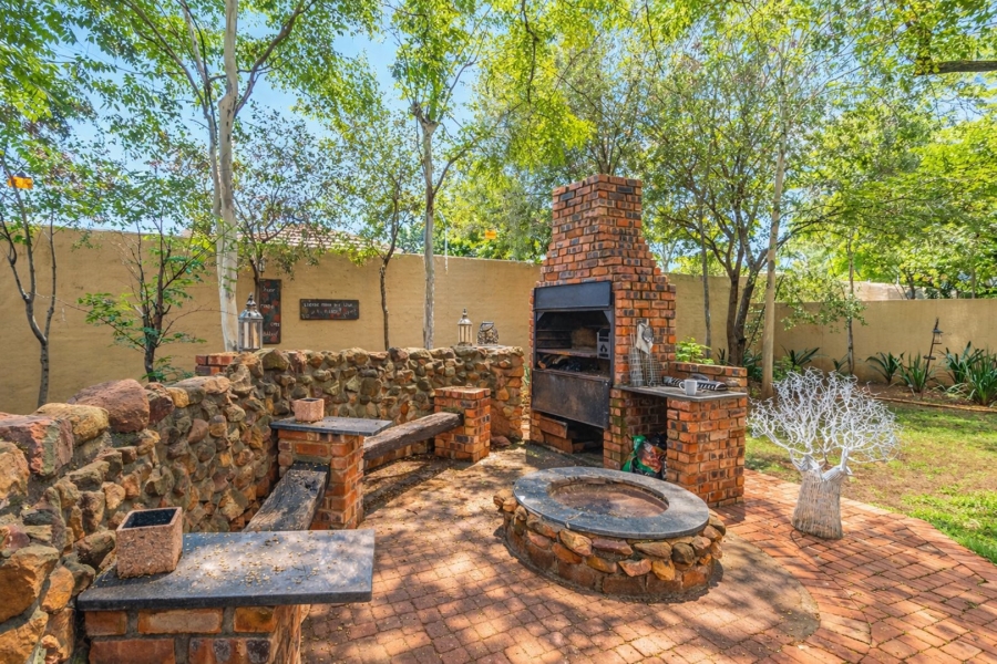 To Let 4 Bedroom Property for Rent in Highveld Gauteng