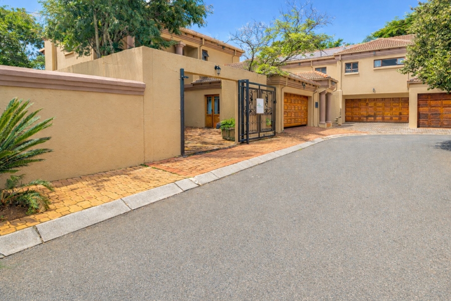 To Let 4 Bedroom Property for Rent in Highveld Gauteng