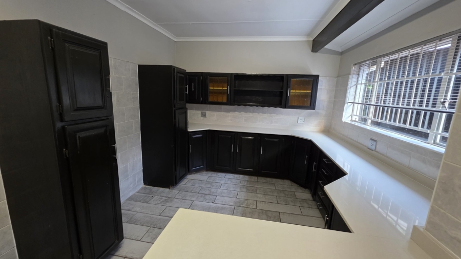 4 Bedroom Property for Sale in Magalieskruin Gauteng