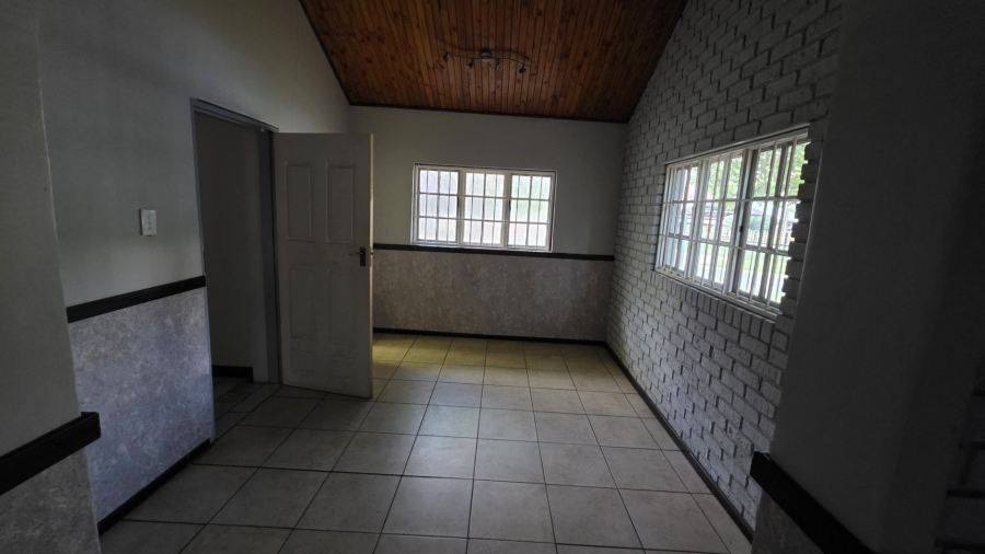 4 Bedroom Property for Sale in Magalieskruin Gauteng