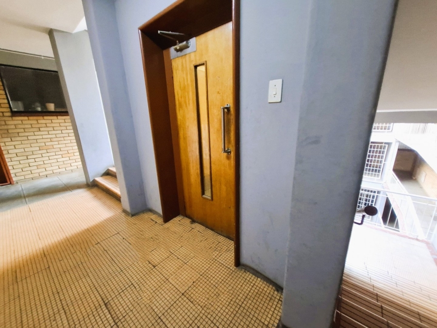 1 Bedroom Property for Sale in Arcadia Gauteng