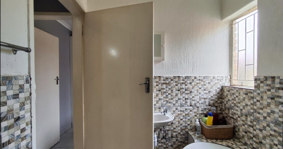 2 Bedroom Property for Sale in Terenure Gauteng