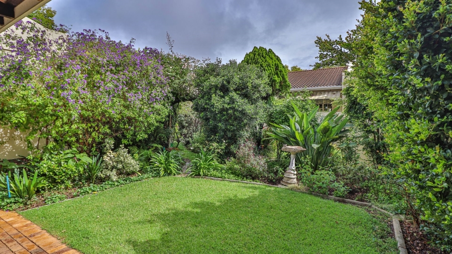 2 Bedroom Property for Sale in Magaliessig Gauteng