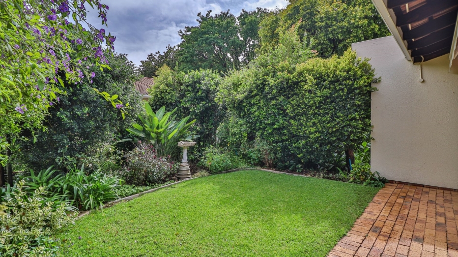 2 Bedroom Property for Sale in Magaliessig Gauteng