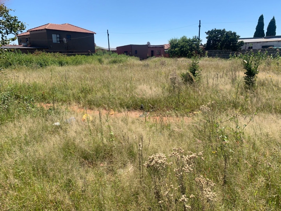 Commercial Property for Sale in Simunye Gauteng