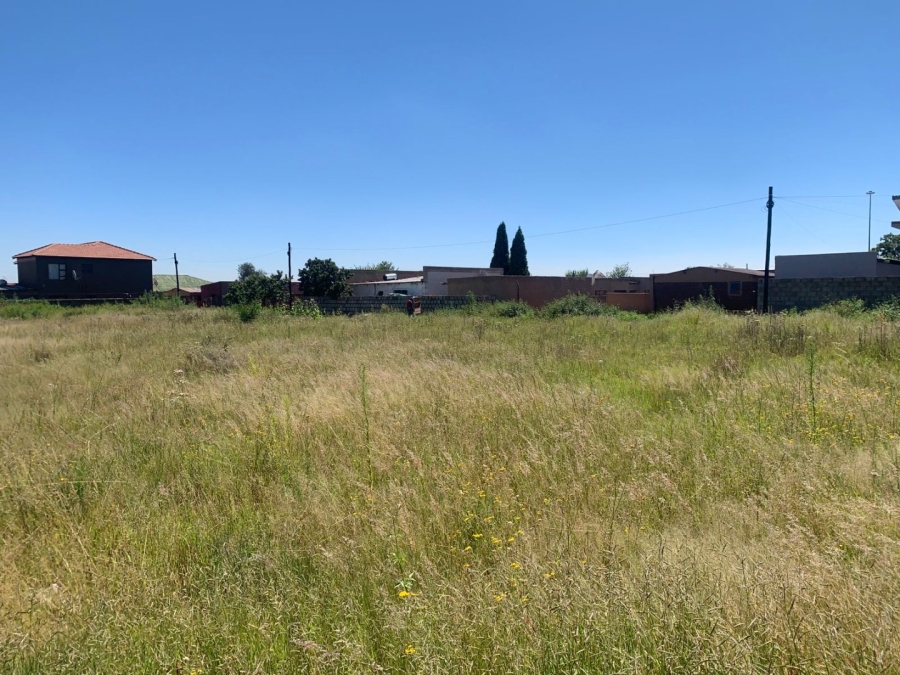 Commercial Property for Sale in Simunye Gauteng
