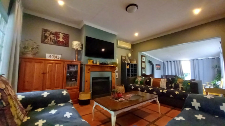 4 Bedroom Property for Sale in Vanderbijlpark SE 3 Gauteng