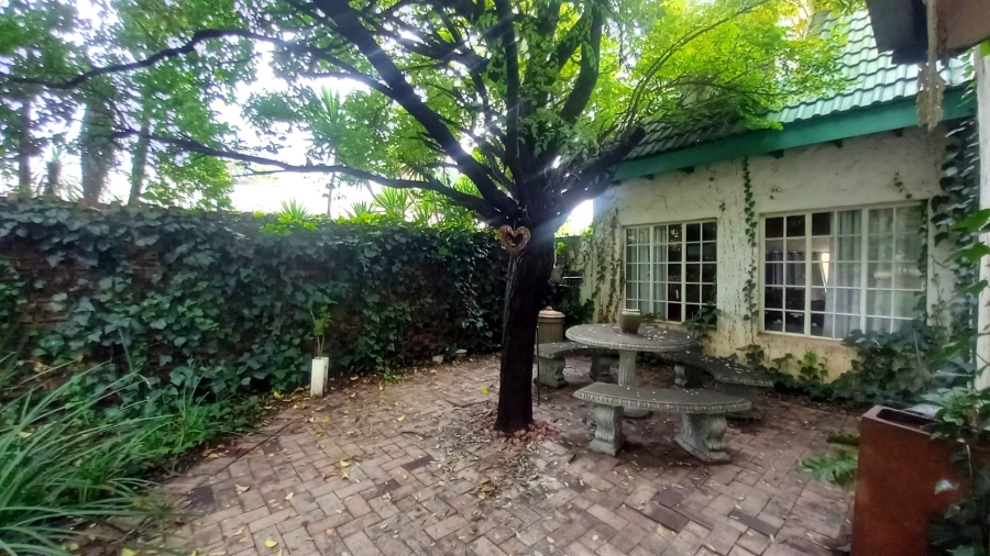 4 Bedroom Property for Sale in Vanderbijlpark SE 3 Gauteng