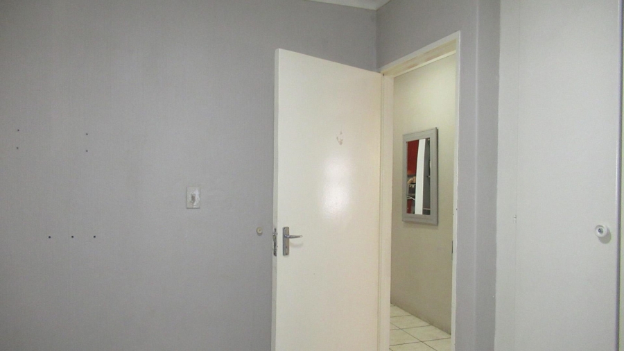 3 Bedroom Property for Sale in La Montagne Gauteng
