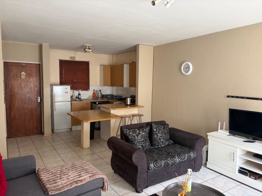 3 Bedroom Property for Sale in La Montagne Gauteng