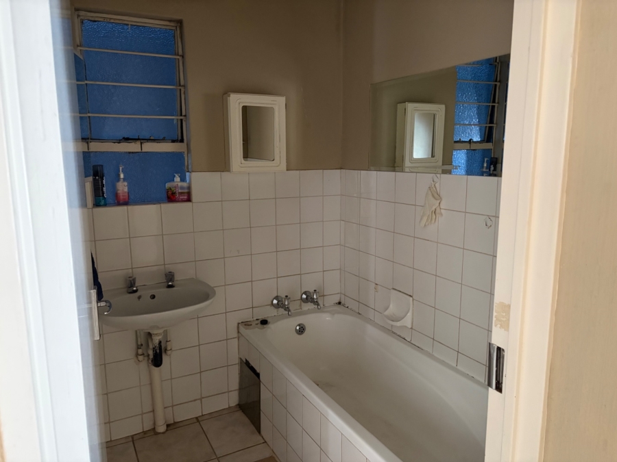 3 Bedroom Property for Sale in La Montagne Gauteng