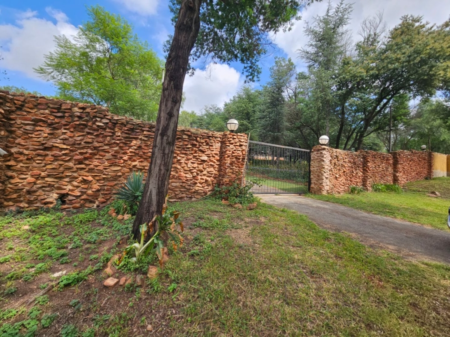 Commercial Property for Sale in Elandsfontein Gauteng