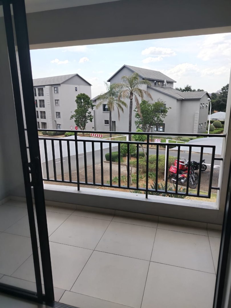 2 Bedroom Property for Sale in Carlswald Gauteng