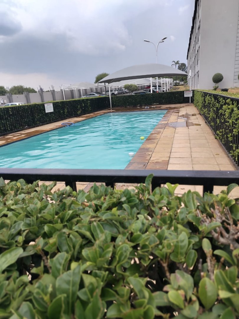 2 Bedroom Property for Sale in Carlswald Gauteng