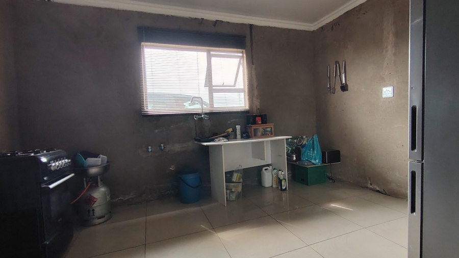 4 Bedroom Property for Sale in Nelsonia Gauteng