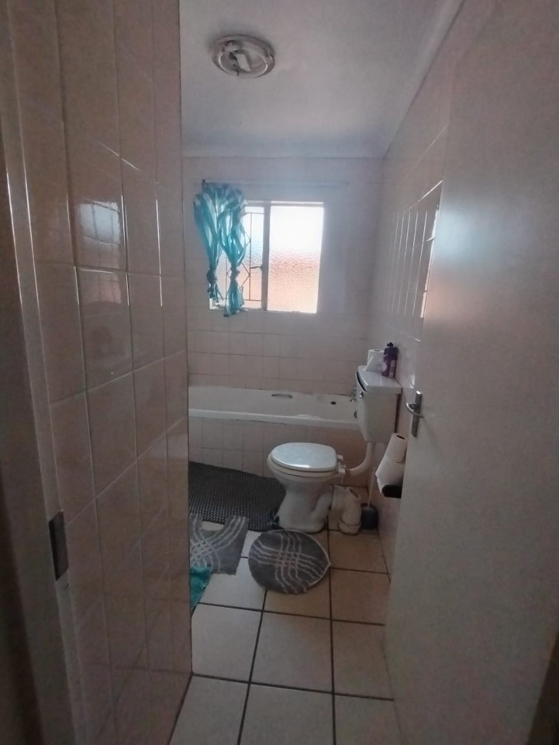 3 Bedroom Property for Sale in Roodepoort West Gauteng
