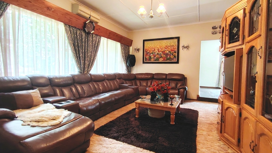 3 Bedroom Property for Sale in Rothdene Gauteng
