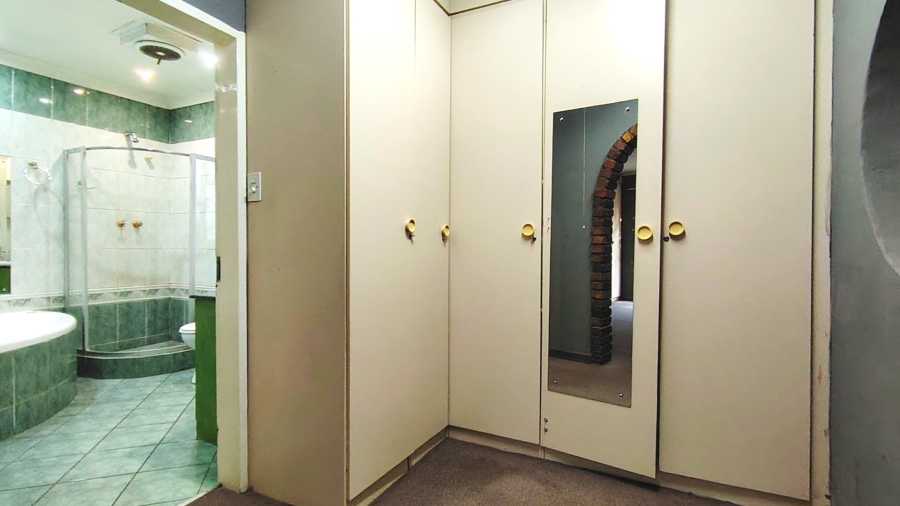 3 Bedroom Property for Sale in Rothdene Gauteng