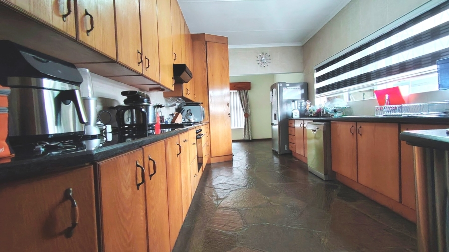 3 Bedroom Property for Sale in Rothdene Gauteng