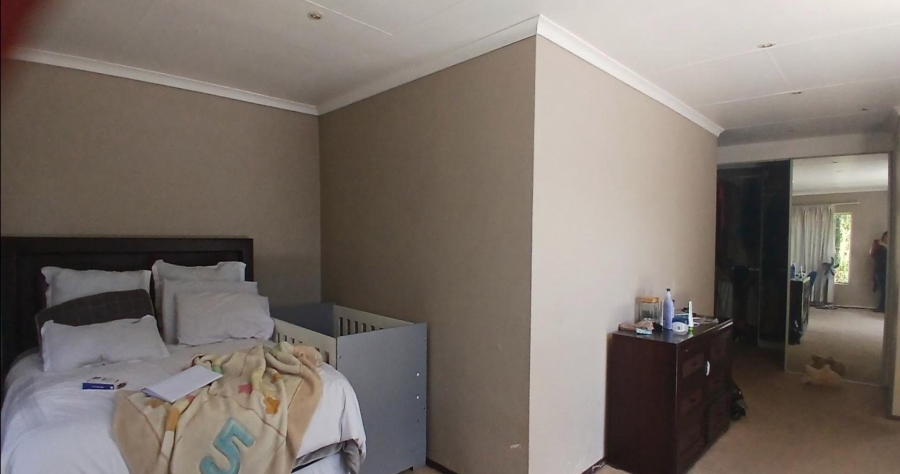 4 Bedroom Property for Sale in The Reeds Gauteng