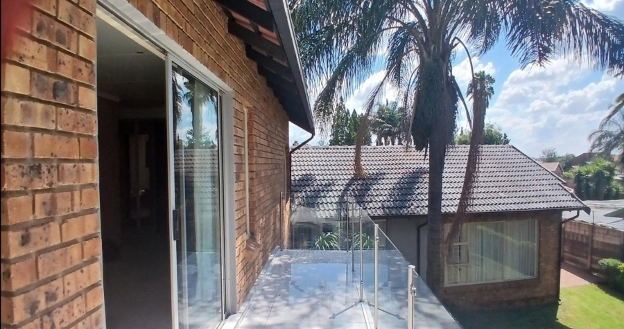 4 Bedroom Property for Sale in The Reeds Gauteng