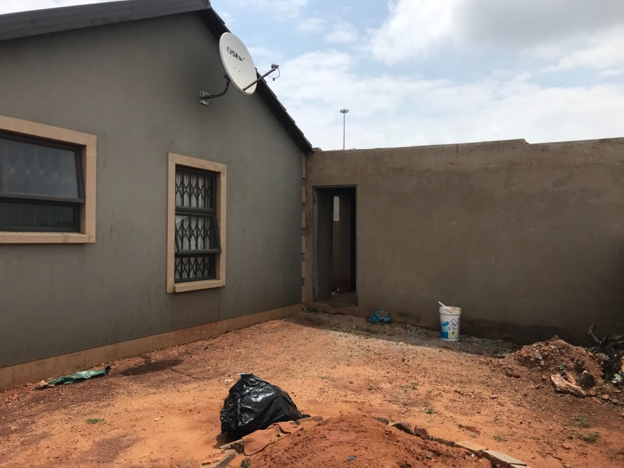 3 Bedroom Property for Sale in Toekomsrus Gauteng