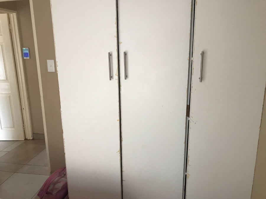 3 Bedroom Property for Sale in Toekomsrus Gauteng