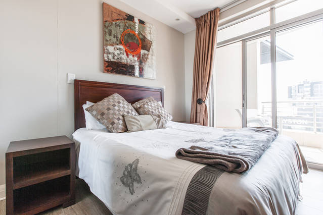 To Let 3 Bedroom Property for Rent in Sandton Central Gauteng