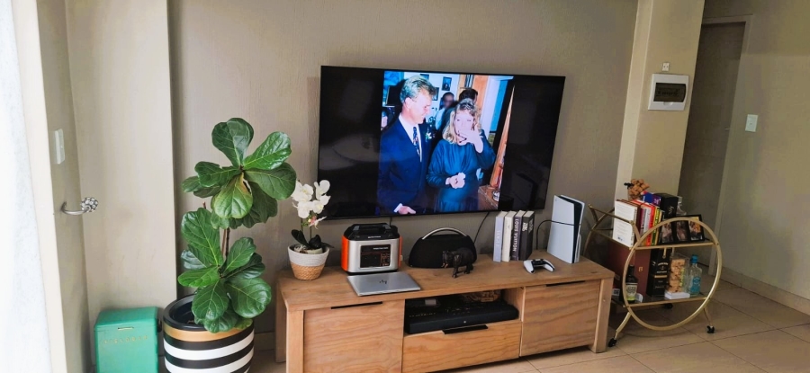 To Let 2 Bedroom Property for Rent in Andeon AH Gauteng