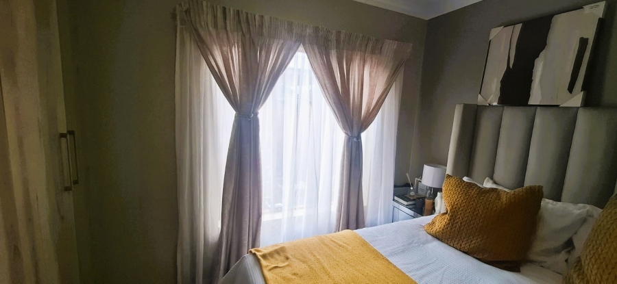 To Let 2 Bedroom Property for Rent in Andeon AH Gauteng