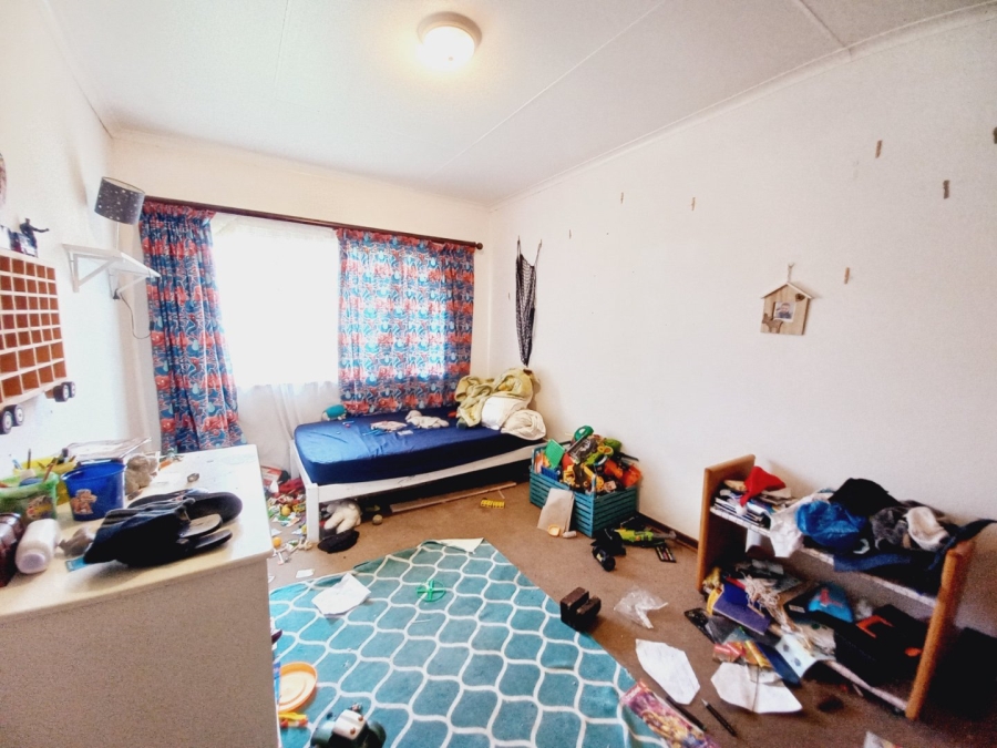 3 Bedroom Property for Sale in Rustivia Gauteng