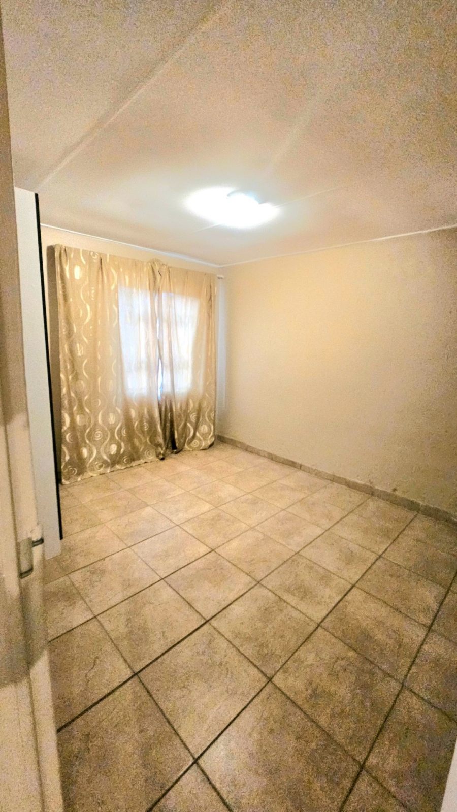 3 Bedroom Property for Sale in Protea Glen Gauteng