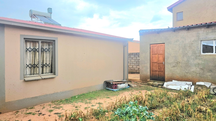 3 Bedroom Property for Sale in Protea Glen Gauteng
