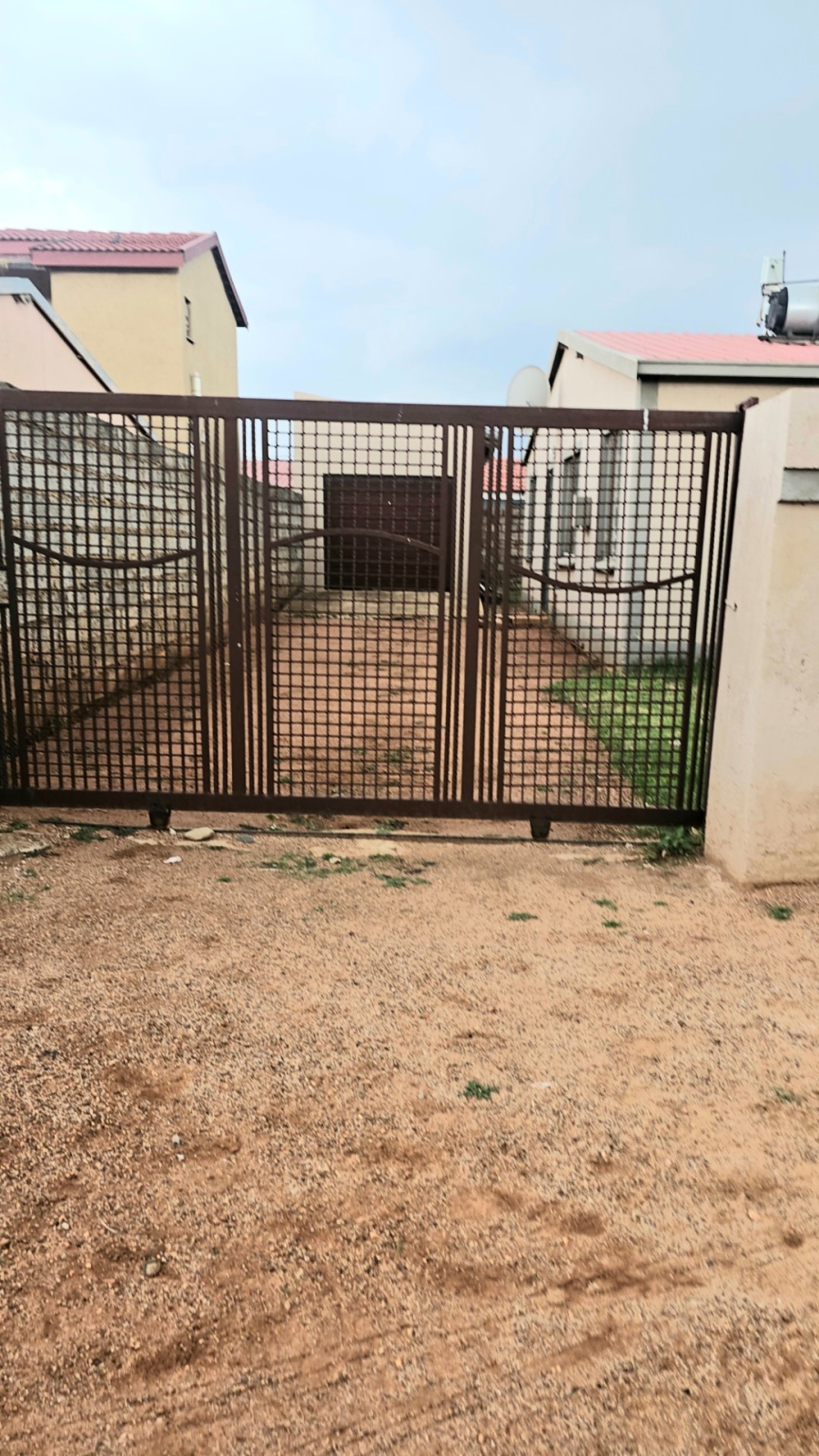 3 Bedroom Property for Sale in Protea Glen Gauteng