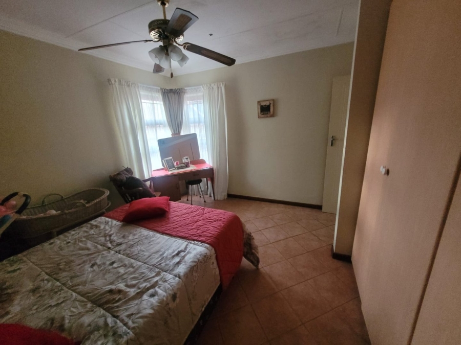 2 Bedroom Property for Sale in Montana Park Gauteng