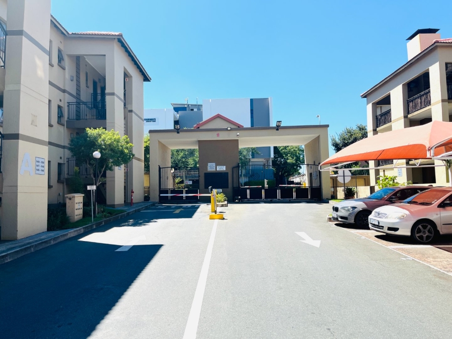 2 Bedroom Property for Sale in Lonehill Gauteng