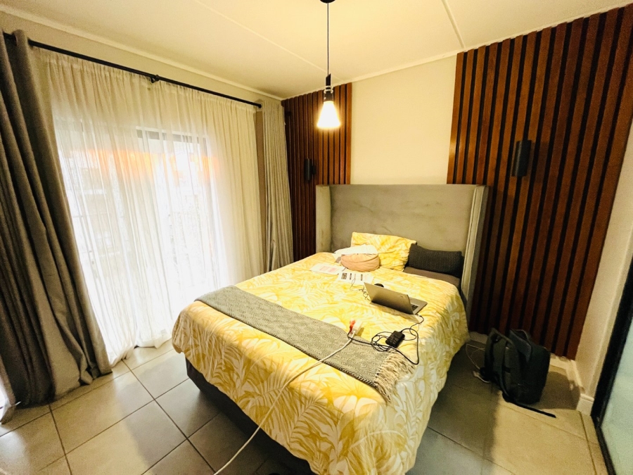 To Let 1 Bedroom Property for Rent in Waterfall Gauteng