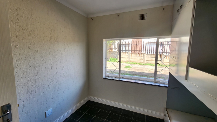3 Bedroom Property for Sale in Bosmont Gauteng
