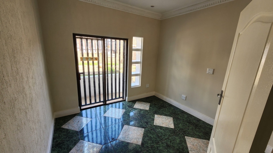 3 Bedroom Property for Sale in Bosmont Gauteng