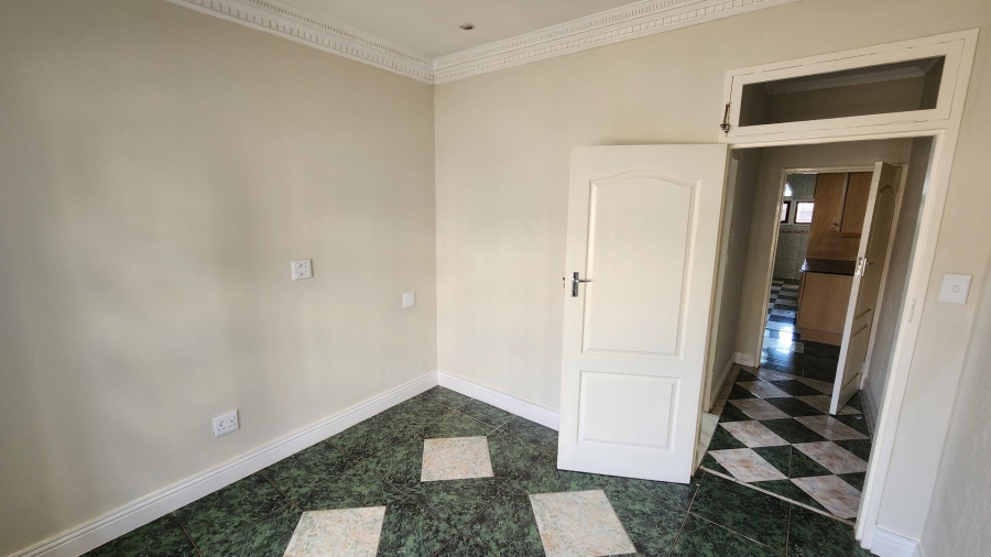 3 Bedroom Property for Sale in Bosmont Gauteng