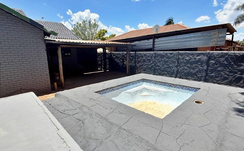 3 Bedroom Property for Sale in Doornpoort Gauteng