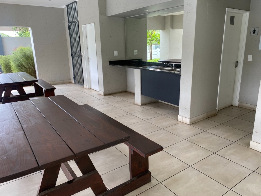 To Let 3 Bedroom Property for Rent in Fourways Gauteng