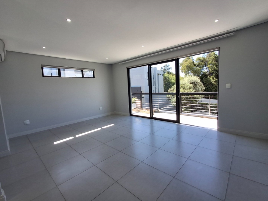 To Let  Bedroom Property for Rent in Sandown Gauteng