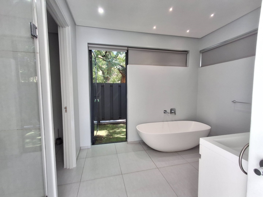 To Let  Bedroom Property for Rent in Sandown Gauteng