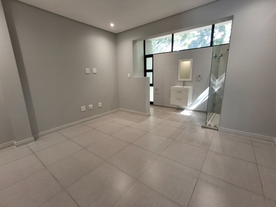 To Let  Bedroom Property for Rent in Sandown Gauteng