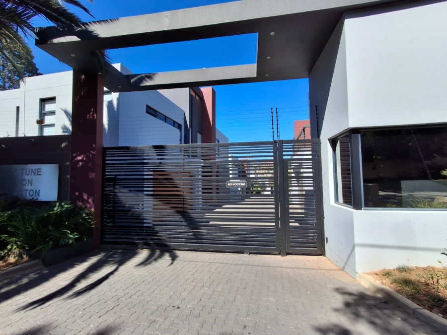 To Let  Bedroom Property for Rent in Sandown Gauteng