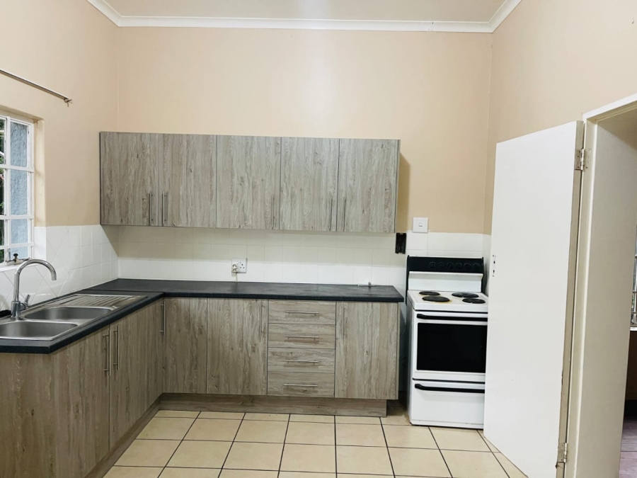 To Let 1 Bedroom Property for Rent in Kensington Gauteng