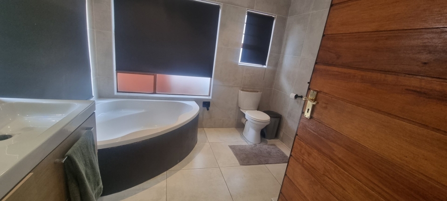 3 Bedroom Property for Sale in Eden Glen Gauteng