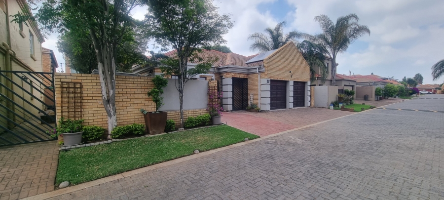 3 Bedroom Property for Sale in Eden Glen Gauteng